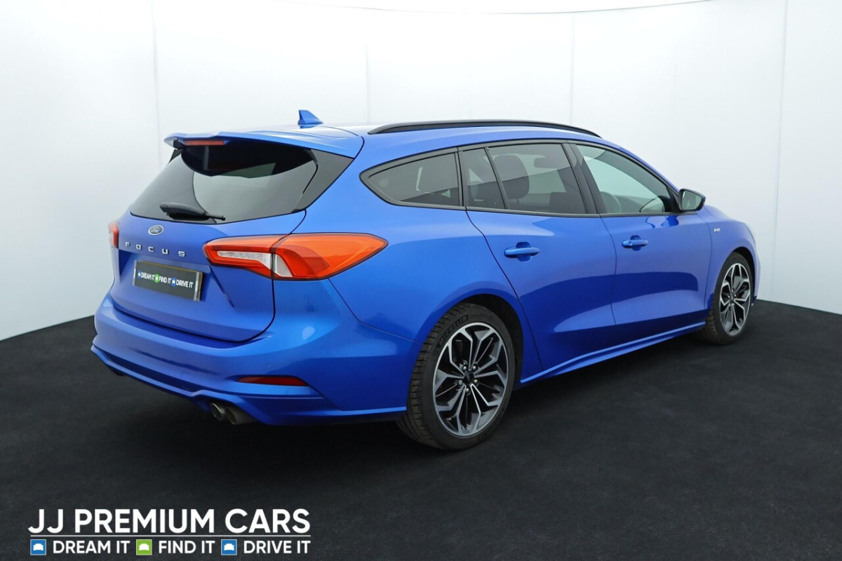 FORD FOCUS 1.0 ST-LINE X 5D 124 BHP DAB RADIO, BLUETOOTH, SAT NAV - 2020 - £9,500