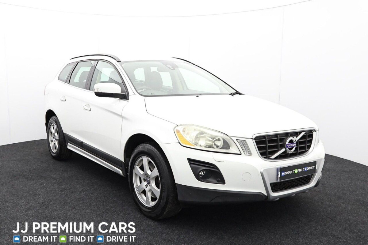 VOLVO XC60 2.4D SE SUV 5DR DIESEL GEARTRONIC EURO 4 (175 PS) - 2009 - £4,000