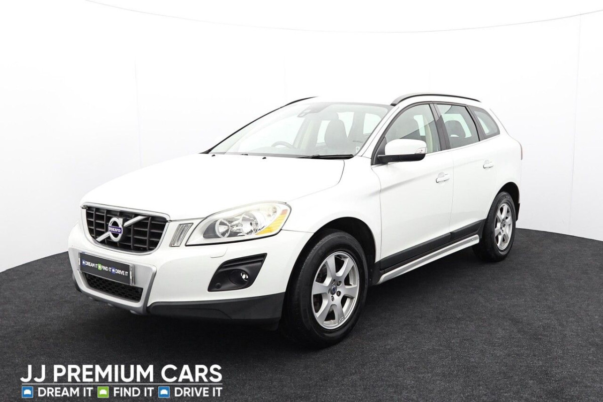 VOLVO XC60 2.4D SE SUV 5DR DIESEL GEARTRONIC EURO 4 (175 PS) - 2009 - £4,000