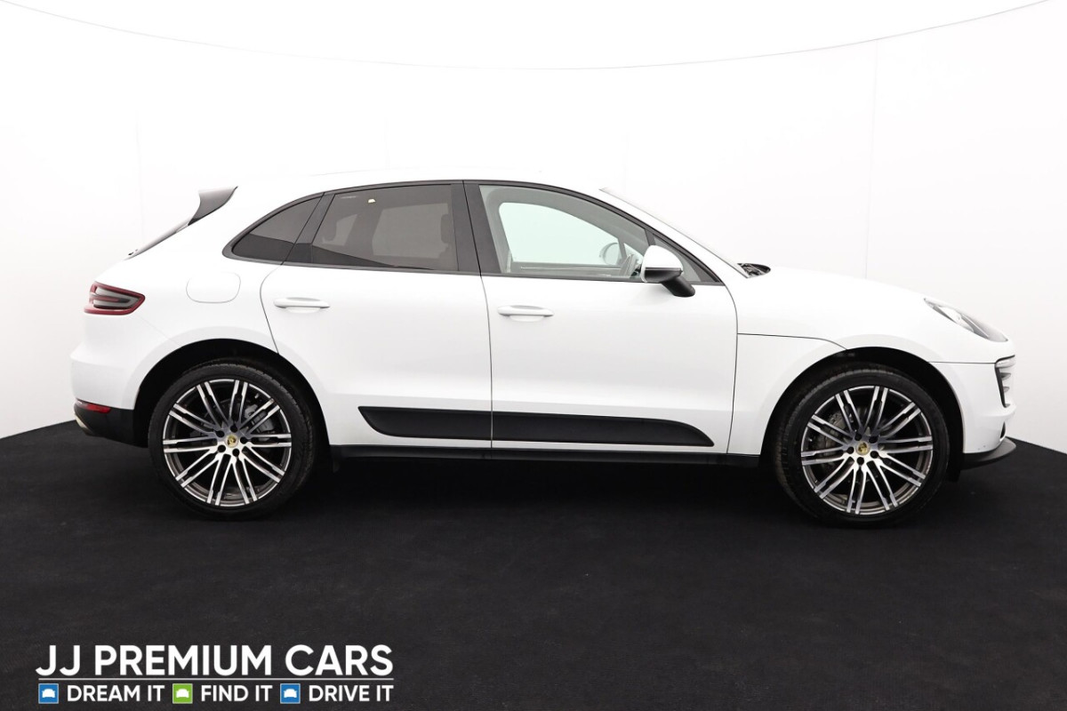 PORSCHE MACAN 3.0 D S PDK 5D 258 BHP 1 OWNER FROM NEW - 2016 - £22,000