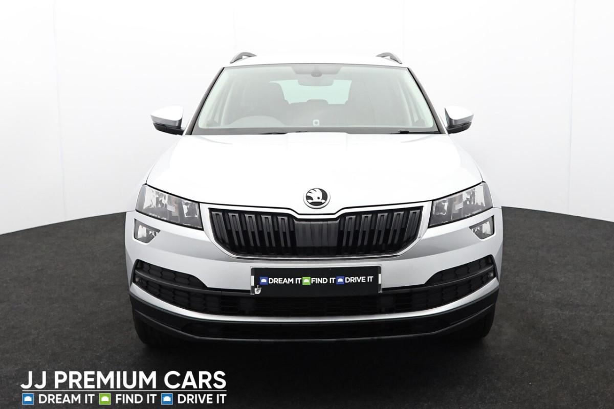 SKODA KAROQ 1.5 TSI ACT SE SUV 5DR PETROL MANUAL EURO 6 (S/S) (150 PS) - 2019 - £14,500