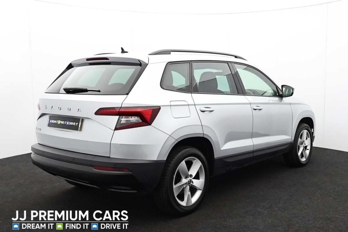 SKODA KAROQ 1.5 TSI ACT SE SUV 5DR PETROL MANUAL EURO 6 (S/S) (150 PS) - 2019 - £14,500