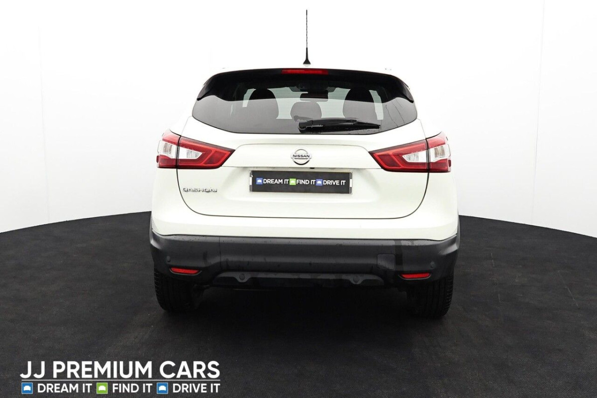 NISSAN QASHQAI 1.2 DIG-T N-TEC SUV 5DR PETROL MANUAL 2WD EURO 6 (S/S) (115 PS) BLUETOOTH C - 2015 - £7,500