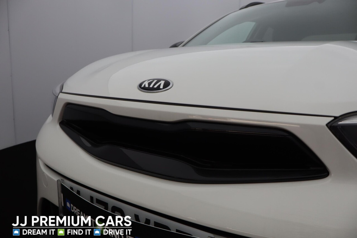 KIA STONIC 1.0 3 ISG 5D 118 BHP REAR PARKING SENSORS, BLUETOOTH - 2020 - £10,500