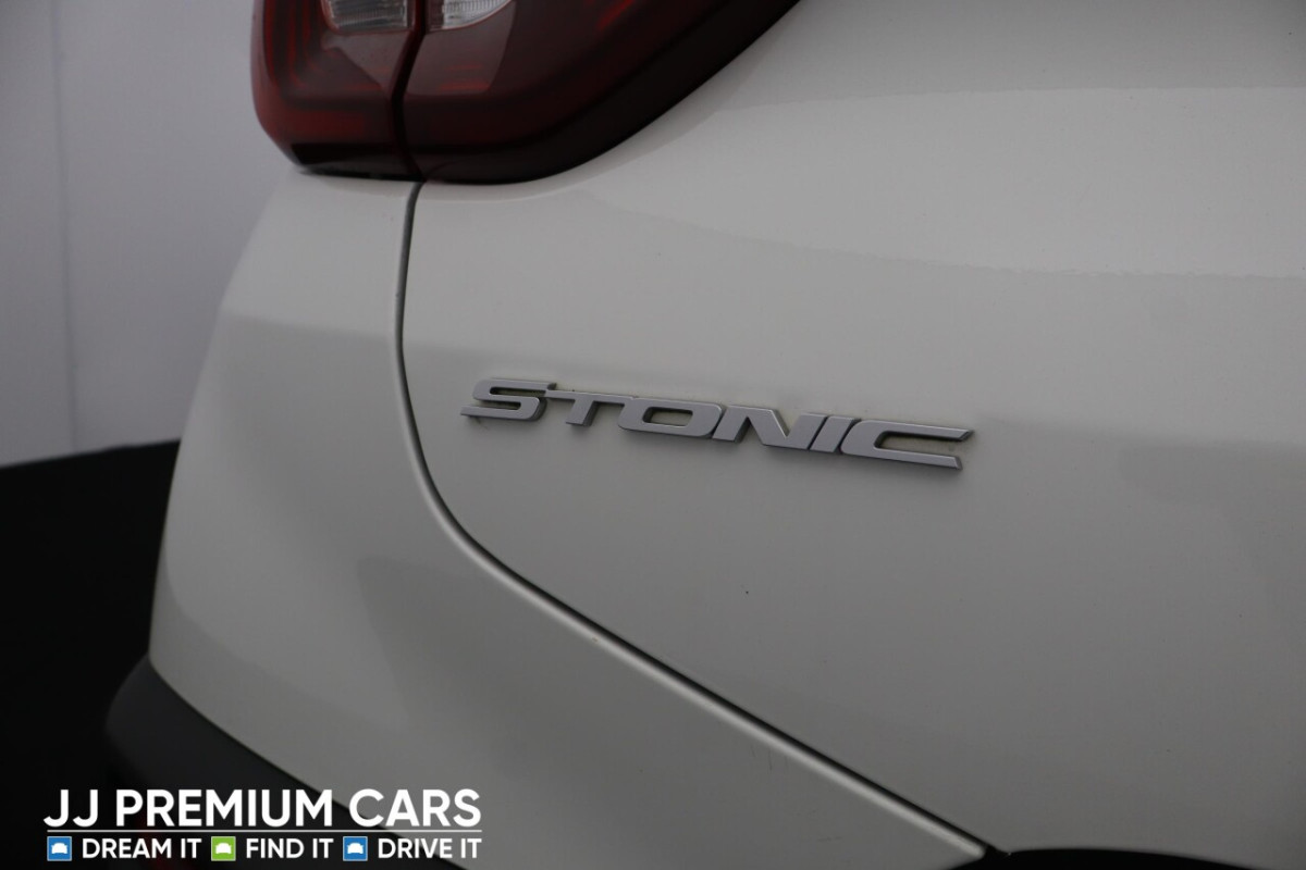 KIA STONIC 1.0 3 ISG 5D 118 BHP REAR PARKING SENSORS, BLUETOOTH - 2020 - £10,500