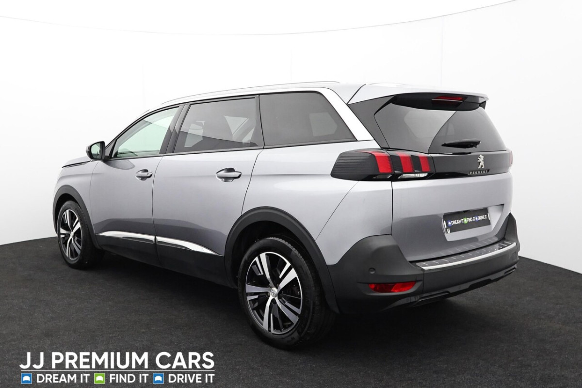 PEUGEOT 5008 1.2 PURETECH GPF ALLURE SUV 5DR PETROL EAT EURO 6 (S/S) (130 PS) - 2020 - £18,000