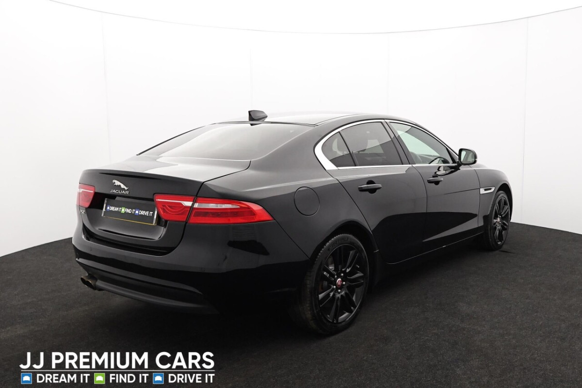 JAGUAR XE 2.0D PRESTIGE SALOON 4DR DIESEL AUTO AWD EURO 6 (S/S) (180 PS) - 2018 - £9,301