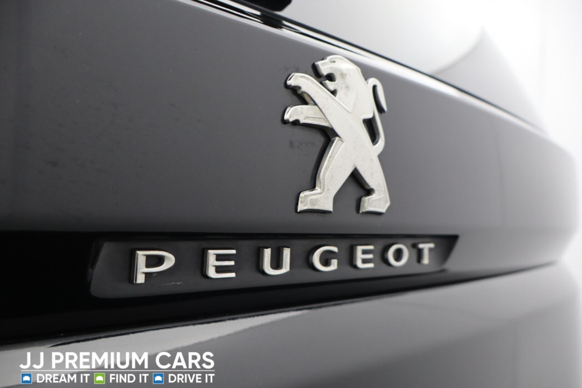 PEUGEOT 5008 1.2 PURETECH ALLURE SUV 5DR PETROL MANUAL EURO 6 (S/S) (130 PS) - 2020 - £16,500