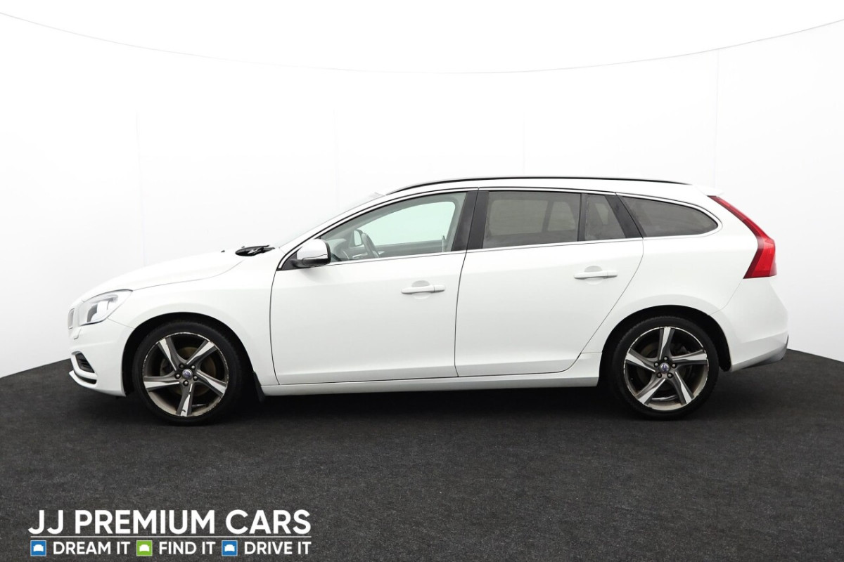 VOLVO V60 1.6D DRIVE R-DESIGN ESTATE 5DR DIESEL MANUAL EURO 5 (S/S) (115 PS) - 2012 - £4,301