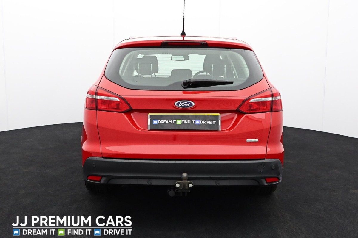 FORD FOCUS 1.0 TITANIUM 5D AUTO 124 BHP REAR PARKING SENSORS - 2016 - £7,301