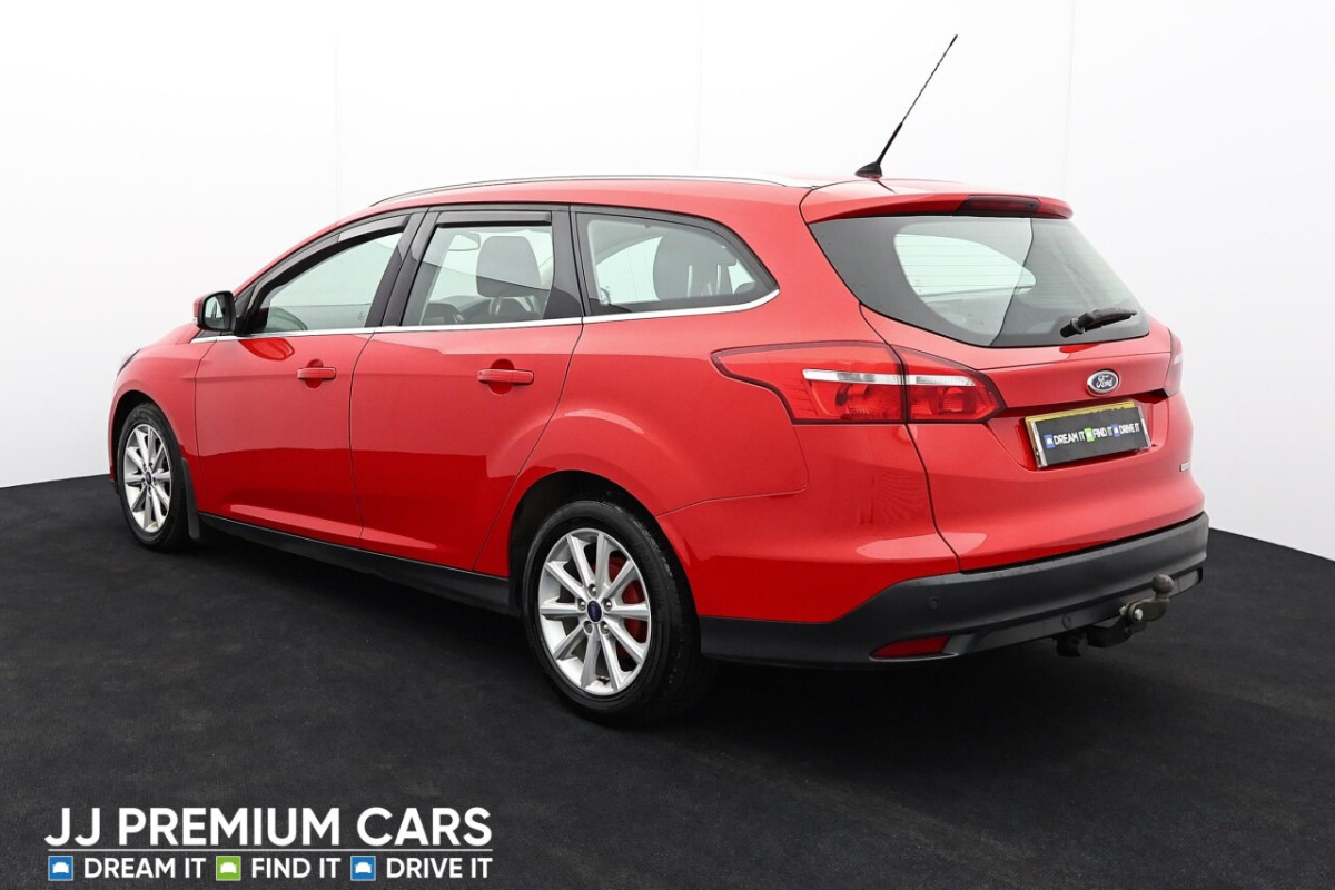 FORD FOCUS 1.0 TITANIUM 5D AUTO 124 BHP REAR PARKING SENSORS - 2016 - £7,301