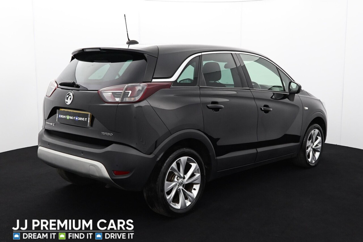 VAUXHALL CROSSLAND X 1.2 TECH LINE NAV S/S 5D 129 BHP APPLE CAR PLAY + ANDROID AUTO - 2018 - £7,801