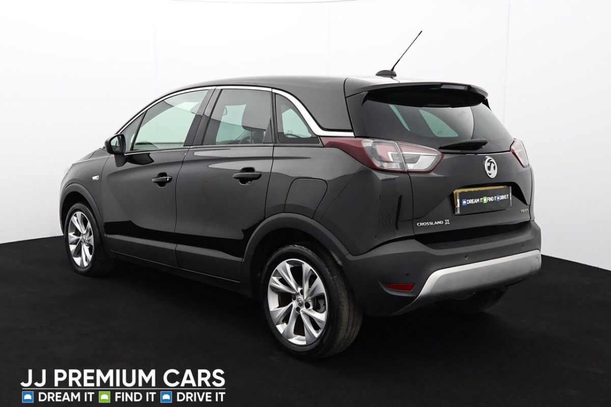 VAUXHALL CROSSLAND X 1.2 TECH LINE NAV S/S 5D 129 BHP APPLE CAR PLAY + ANDROID AUTO - 2018 - £7,801