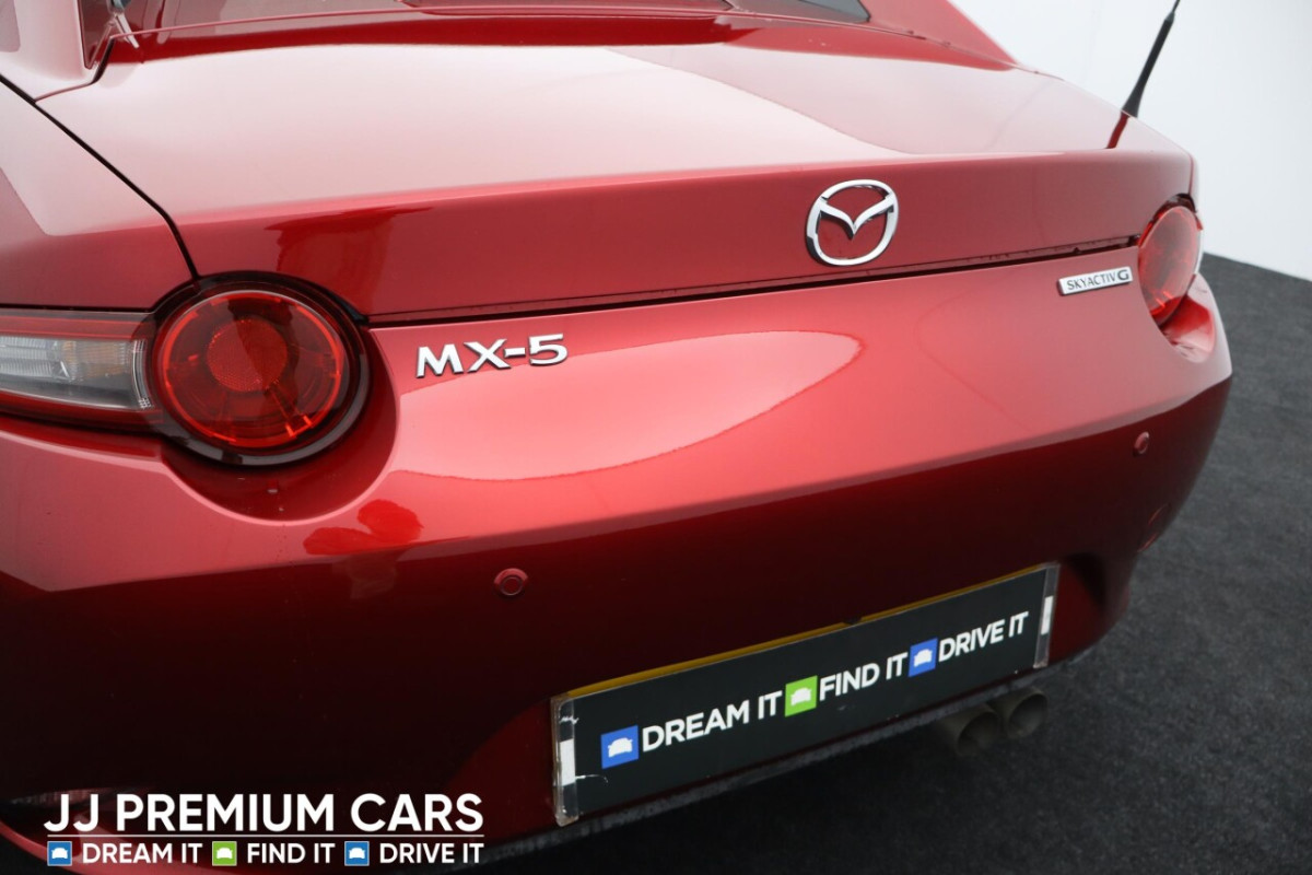 MAZDA MX-5 RF 1.5 SKYACTIV-G SPORT CONVERTIBLE 2DR PETROL MANUAL EURO 6 (S/S) (132 PS) - 2020 - £16,801