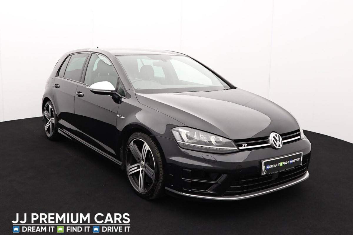 VOLKSWAGEN GOLF 2.0 R DSG 5D AUTO 298 BHP HEATED FRONT SEATS, BLUETOOTH, DAB - 2017 - £16,301