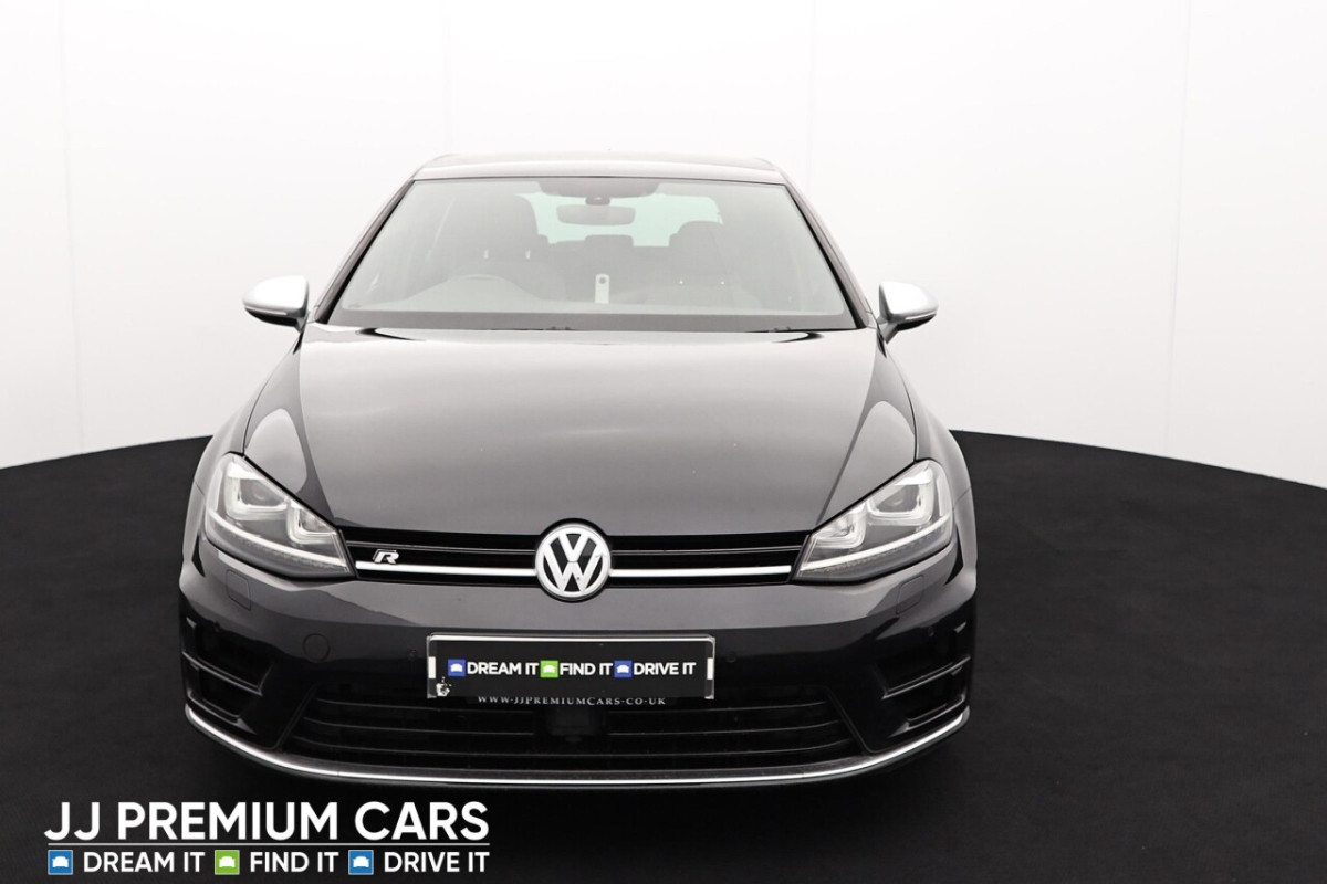 VOLKSWAGEN GOLF 2.0 R DSG 5D AUTO 298 BHP HEATED FRONT SEATS, BLUETOOTH, DAB - 2017 - £16,301