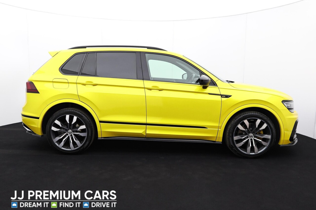 VOLKSWAGEN TIGUAN 2.0 R-LINE TDI BLUEMOTION TECHNOLOGY 4MOTION DSG 5D AUTO 237 BHP BLUETOOTH, - 2018 - £19,301