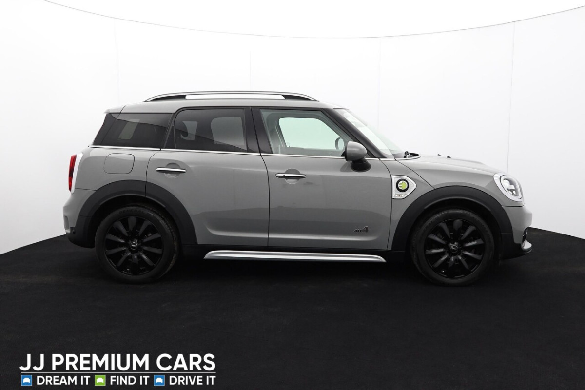 MINI COUNTRYMAN 1.5 COOPER S E ALL4 5D 222 BHP ?8,380 OF EXTRAS - 2018 - £16,500