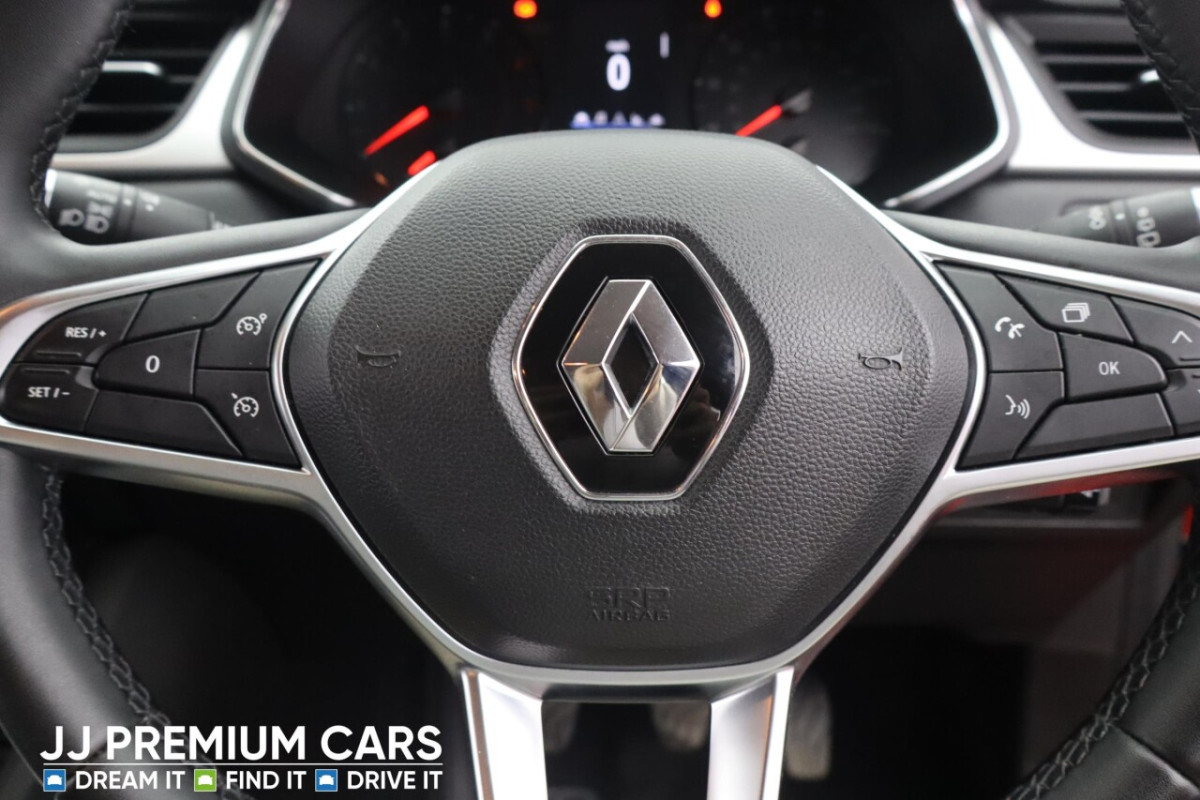 RENAULT CAPTUR 1.3 ICONIC TCE 5D 139 BHP WIRELESS CHARGING PAD, BLUETOOTH - 2021 - £12,000