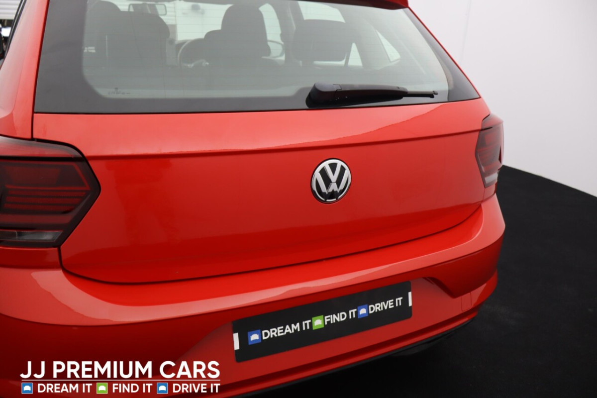 VOLKSWAGEN POLO 1.0 SE EVO 5D 80 BHP VOICE CONTROL, CRUISE CONTROL - 2020 - £11,290