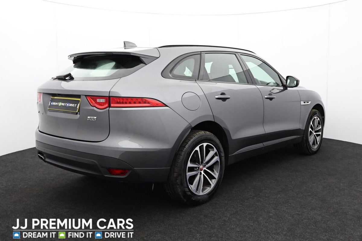 JAGUAR F-PACE 2.0 R-SPORT AWD 5D 177 BHP - 2019 - £22,301