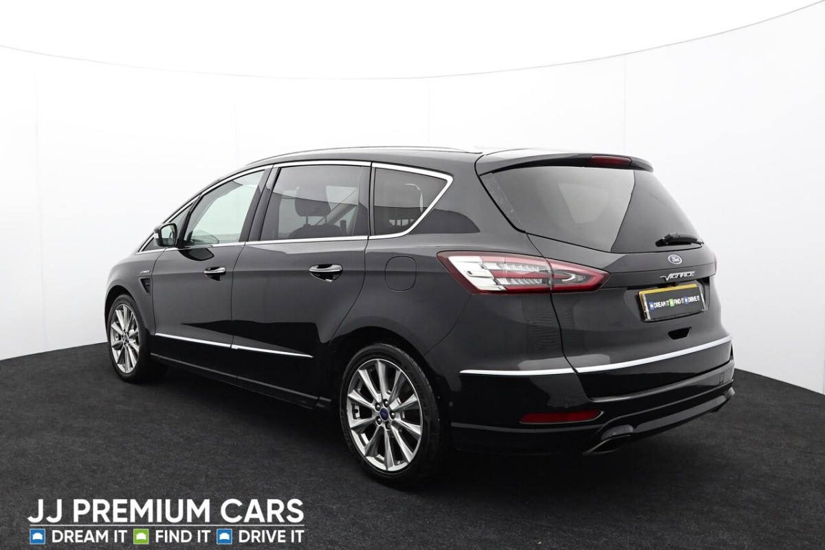 FORD S-MAX 2.0 VIGNALE 5D 238 BHP - 2017 - £18,500