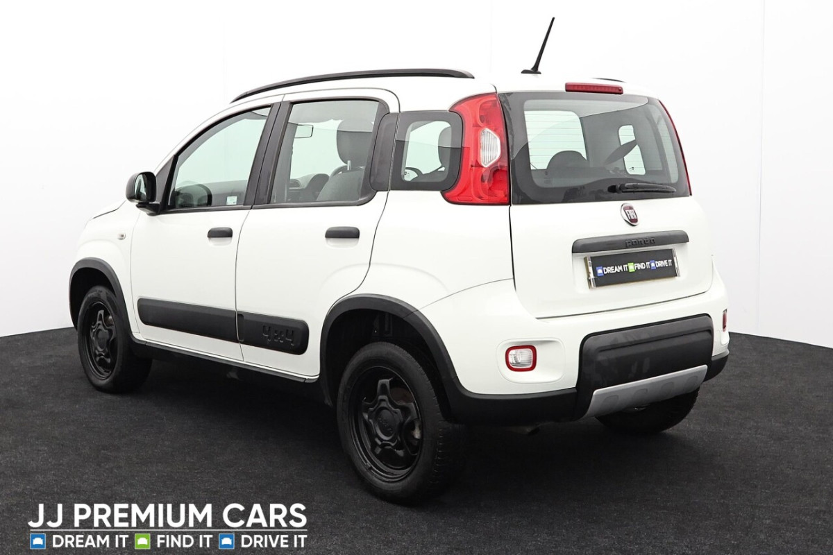 FIAT PANDA 0.9 TWINAIR WILD HATCHBACK 5DR PETROL MANUAL EURO 6 (S/S) (85 BHP) - 2021 - £10,500