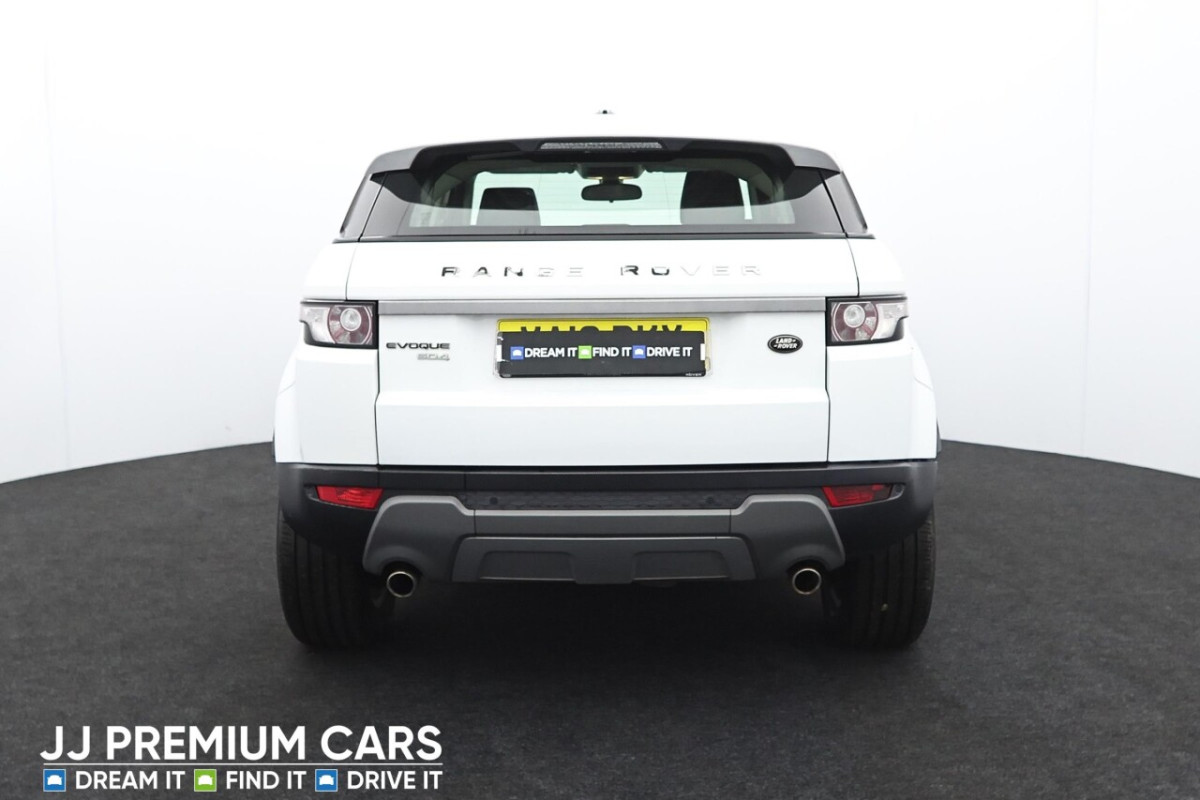 LAND ROVER RANGE ROVER EVOQUE 2.2 SD4 PURE SUV 5DR DIESEL AUTO 4WD EURO 5 (190 PS) HEATED FRONT SEATS, BL - 2013 - £7,801