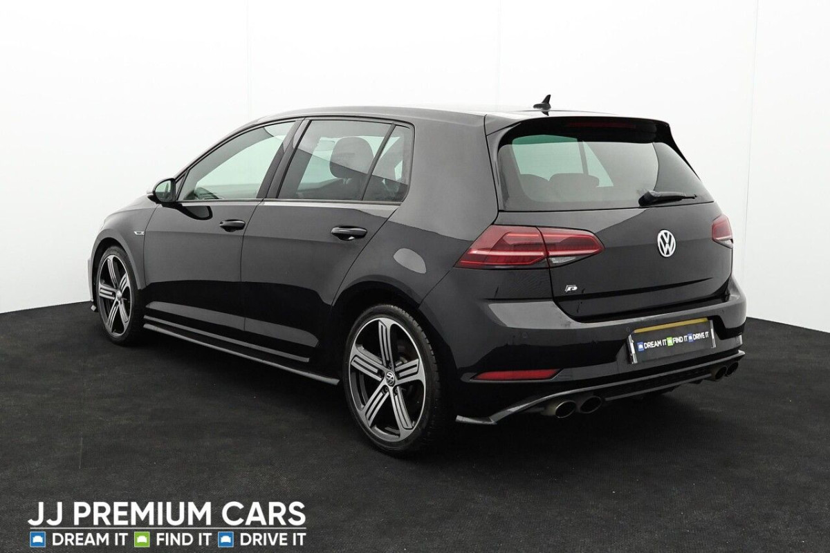 VOLKSWAGEN GOLF 2.0 TSI BLUEMOTION TECH R HATCHBACK 5DR PETROL MANUAL 4MOTION EURO 6 (S/S) - 2017 - £18,500