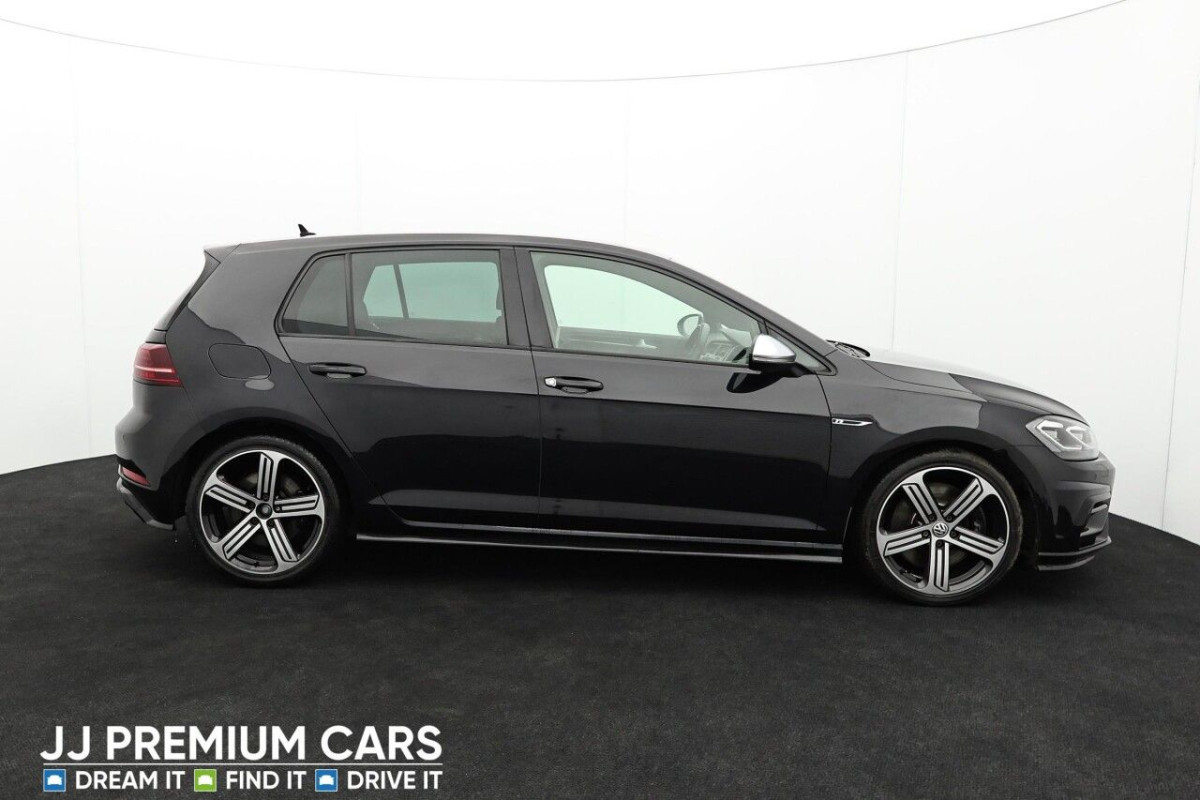 VOLKSWAGEN GOLF 2.0 TSI BLUEMOTION TECH R HATCHBACK 5DR PETROL MANUAL 4MOTION EURO 6 (S/S) - 2017 - £18,500