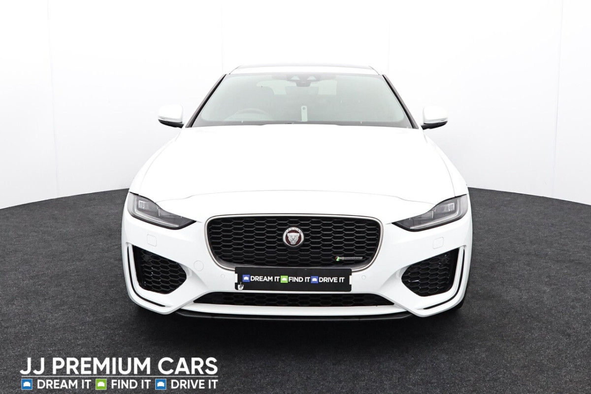 JAGUAR XE 2.0 R-DYNAMIC HSE 4D 297 BHP 360 PARKING SENSORS, BLUETOOTH - 2019 - £23,500