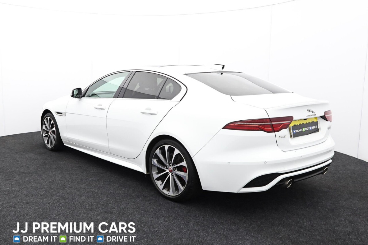 JAGUAR XE 2.0 R-DYNAMIC HSE 4D 297 BHP 360 PARKING SENSORS, BLUETOOTH - 2019 - £23,500