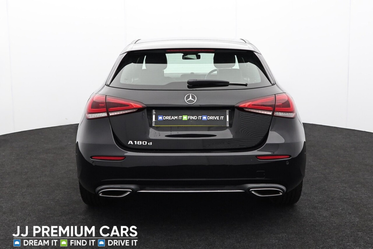 MERCEDES-BENZ A-CLASS 1.5 A180D SPORT (EXECUTIVE) HATCHBACK 5DR DIESEL 7G-DCT EURO 6 (S/S) (116 P - 2018 - £15,301