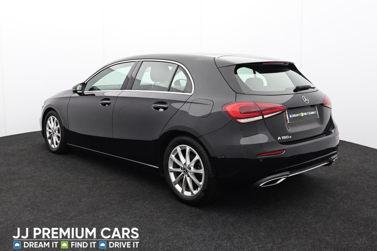 MERCEDES-BENZ A-CLASS 1.5 A180D SPORT (EXECUTIVE) HATCHBACK 5DR DIESEL 7G-DCT EURO 6 (S/S) (116 P - 2018 - £15,301