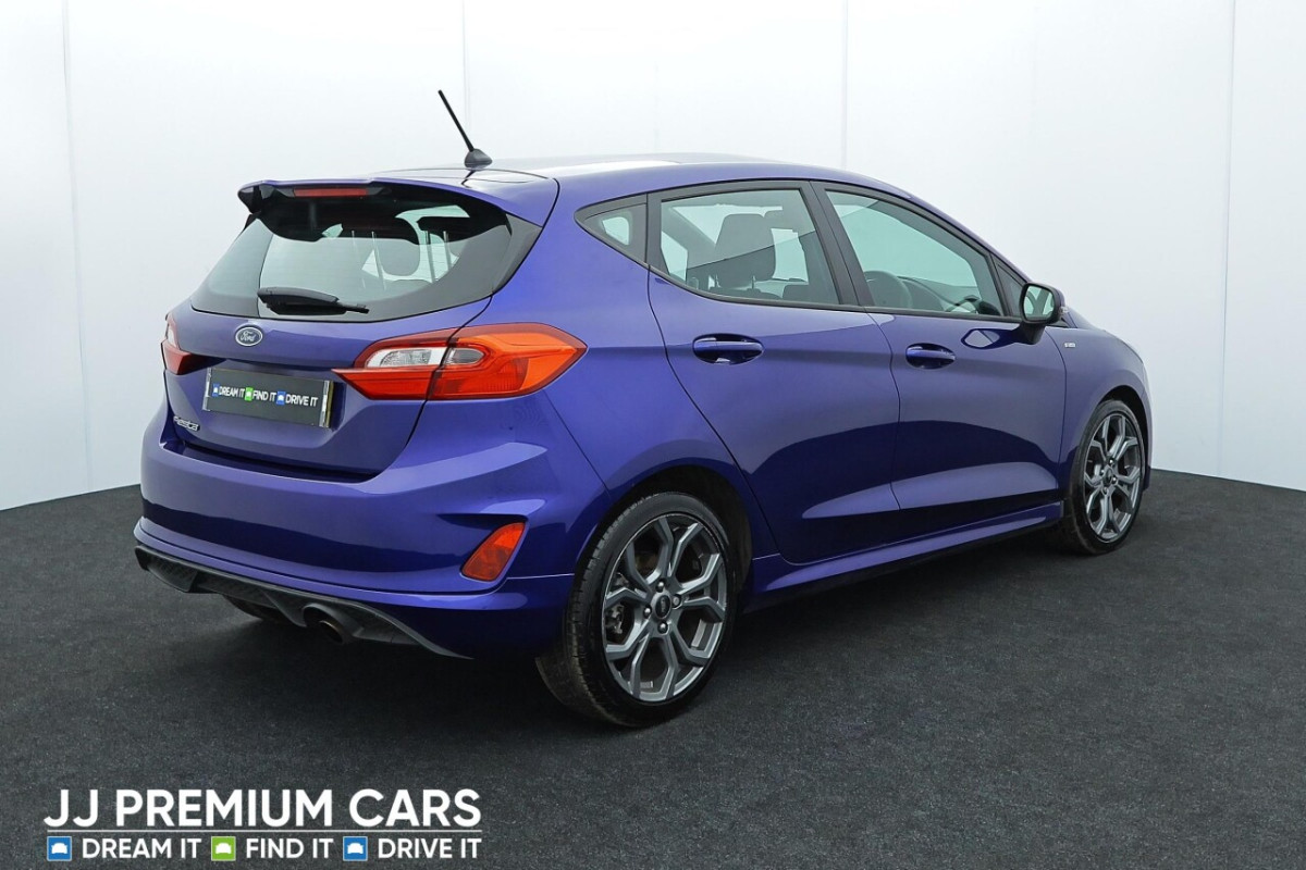 FORD FIESTA 1.0 ST-LINE 5D 99 BHP - 2018 - £11,500