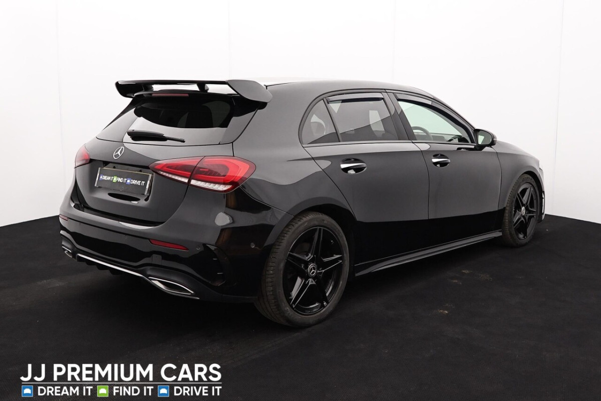 MERCEDES-BENZ A-CLASS 2.0 A 220 AMG LINE PREMIUM 5D AUTO 188 BHP F+R SENSORS, BLUETOOTH, DAB - 2019 - £19,061