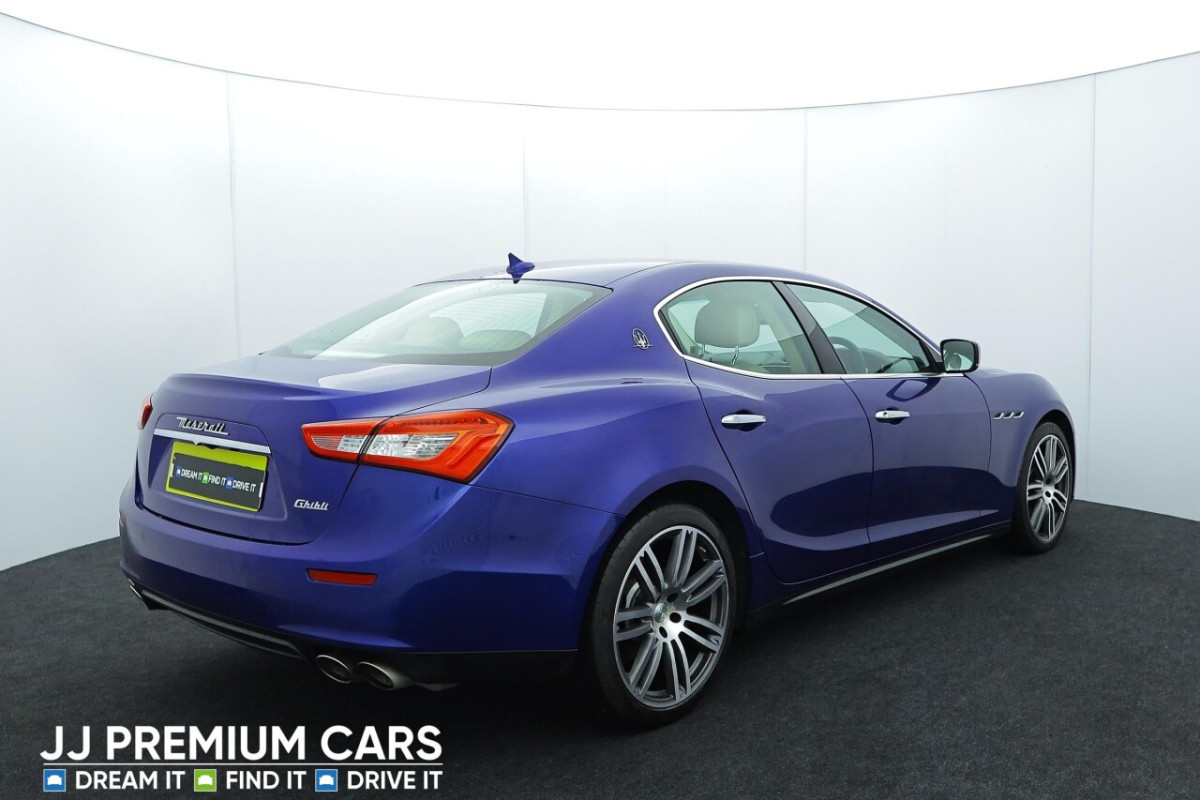 MASERATI GHIBLI 3.0 V6 SALOON 4DR PETROL ZF EURO 5 (330 PS) DAB, CRUISE CONTROL, VOICE CONT - 2014 - £12,000