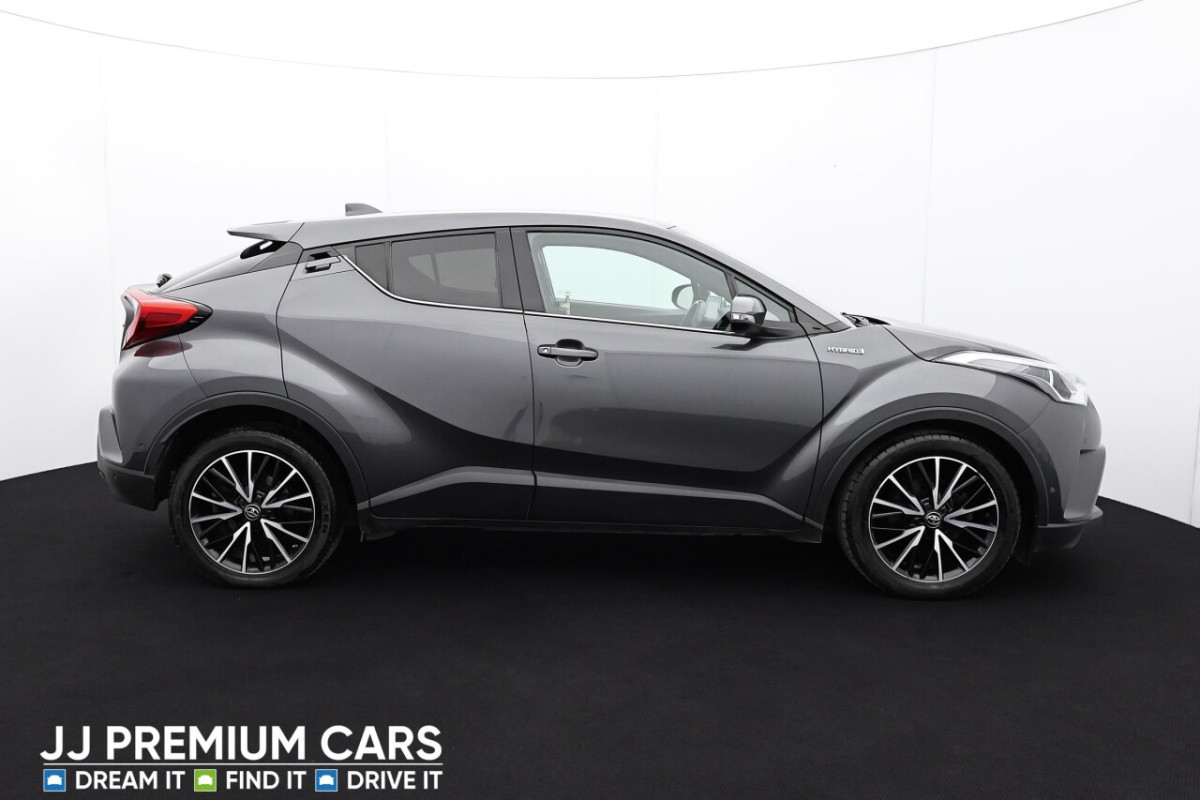 TOYOTA CHR 1.8 EXCEL 5D AUTO 122 BHP HEATED FRONT SEATS, BLUETOOTH, NAV - 2017 - £13,500