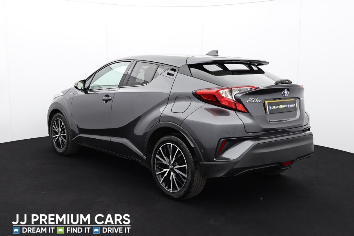 TOYOTA CHR 1.8 EXCEL 5D AUTO 122 BHP HEATED FRONT SEATS, BLUETOOTH, NAV - 2017 - £13,500