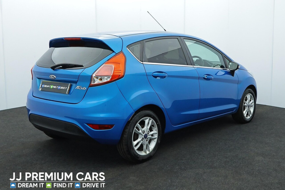 FORD FIESTA 1.25 ZETEC HATCHBACK 5DR PETROL MANUAL EURO 6 (82 PS) - 2015 - £5,301