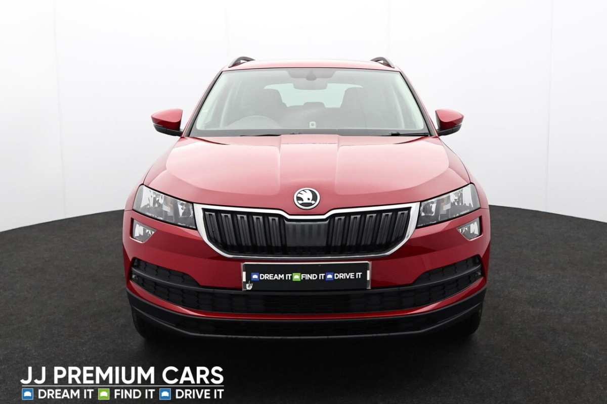 SKODA KAROQ 1.0 SE TSI 5D 114 BHP DUAL ZONE CLIMATE CONTROL - 2019 - £12,299