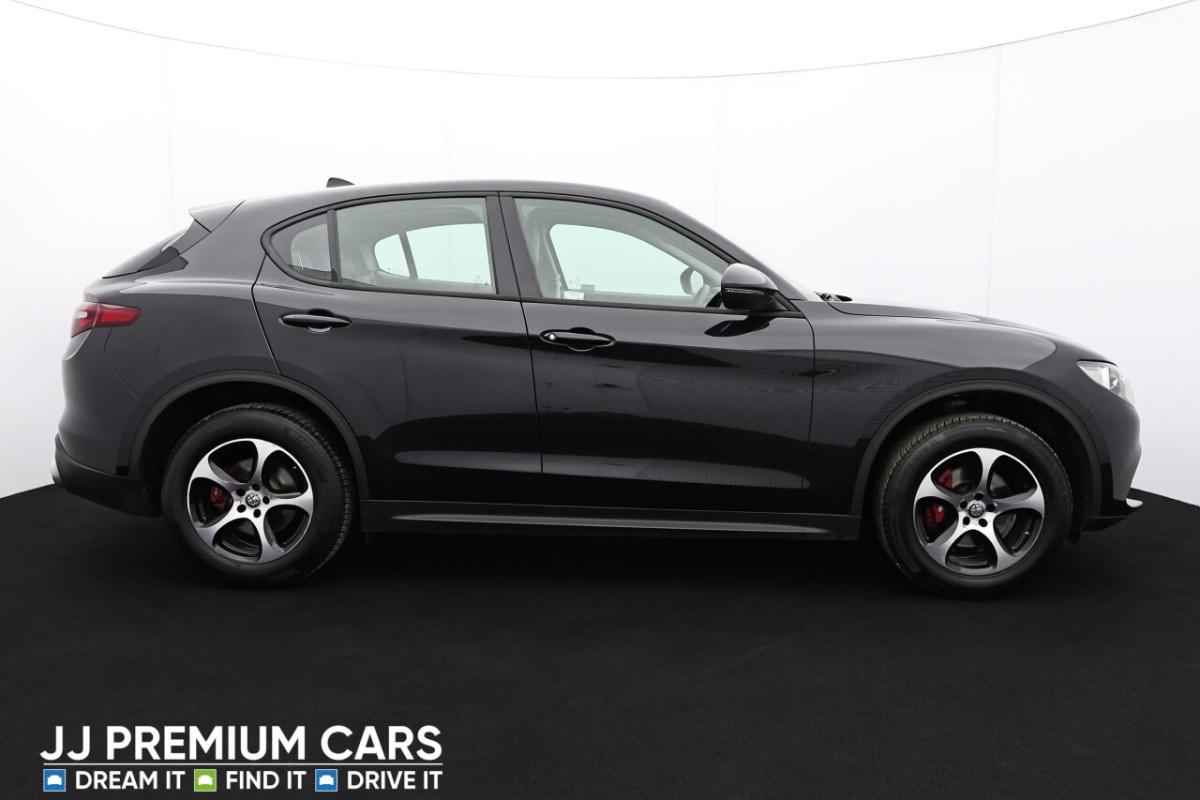 ALFA ROMEO STELVIO 2.0 TB SUPER 5D 198 BHP BLUETOOTH, VOICE CONTROL, SAT NAV - 2020 - £18,500