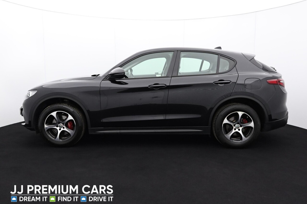 ALFA ROMEO STELVIO 2.0 TB SUPER 5D 198 BHP BLUETOOTH, VOICE CONTROL, SAT NAV - 2020 - £18,500