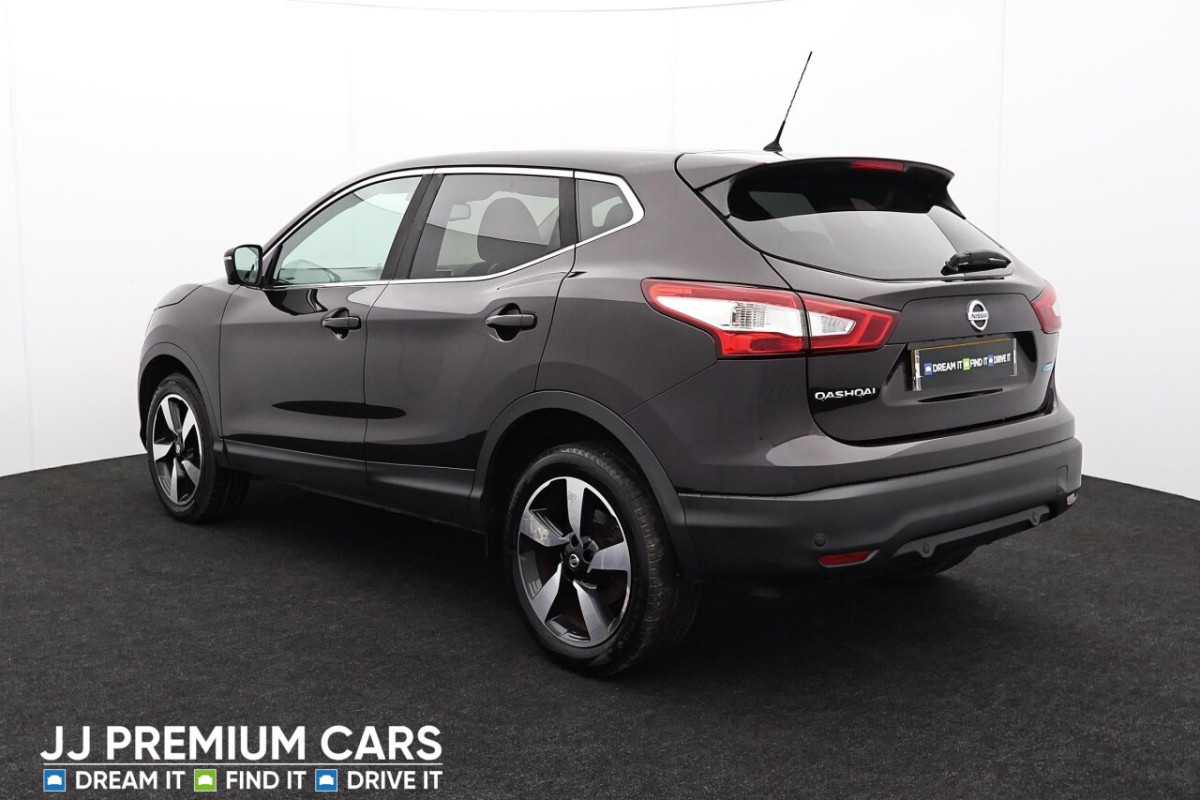 NISSAN QASHQAI 1.5 DCI N-TEC SUV 5DR DIESEL MANUAL 2WD EURO 5 (S/S) (110 PS) - 2015 - £5,301