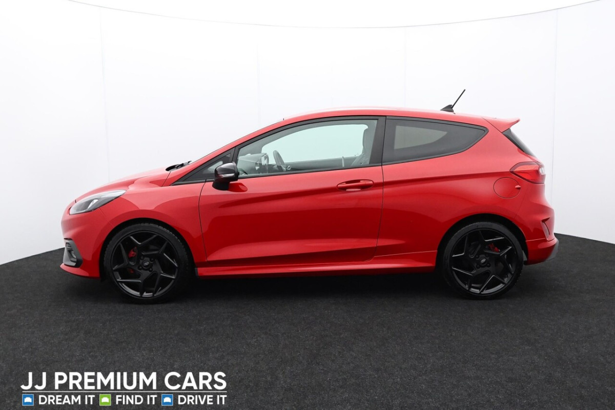 FORD FIESTA 1.5 ST-3 3D 198 BHP REVERSE CAMERA, REAR PARK SENSORS - 2018 - £14,000