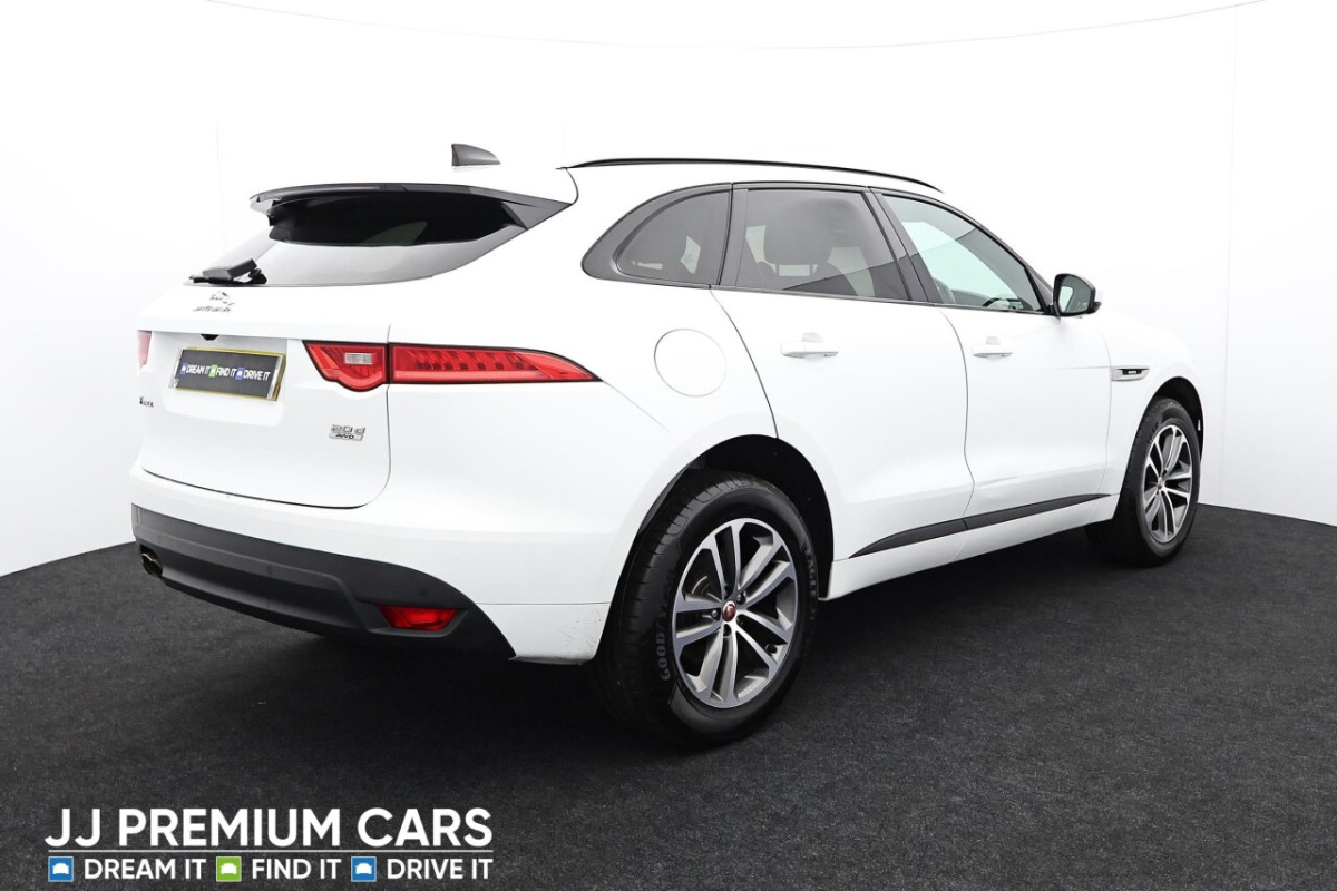 JAGUAR F-PACE 2.0 R-SPORT AWD 5D 178 BHP - 2020 - £18,301