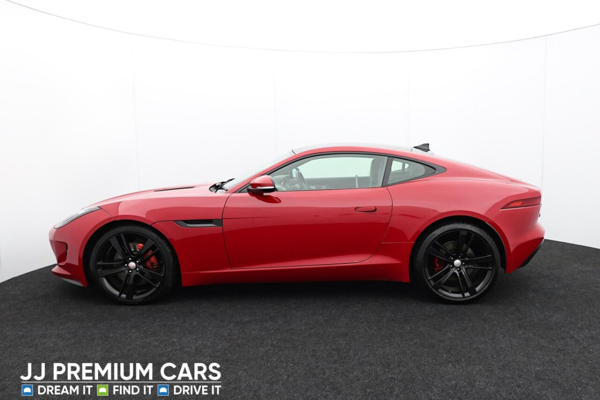 JAGUAR F-TYPE 3.0 V6 COUPE 2DR PETROL AUTO EURO 6 (S/S) (340 PS) PAN ROOF, VARIABLE SPORT - 2015 - £22,500