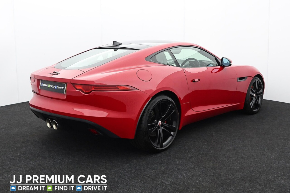 JAGUAR F-TYPE 3.0 V6 COUPE 2DR PETROL AUTO EURO 6 (S/S) (340 PS) PAN ROOF, VARIABLE SPORT - 2015 - £22,500