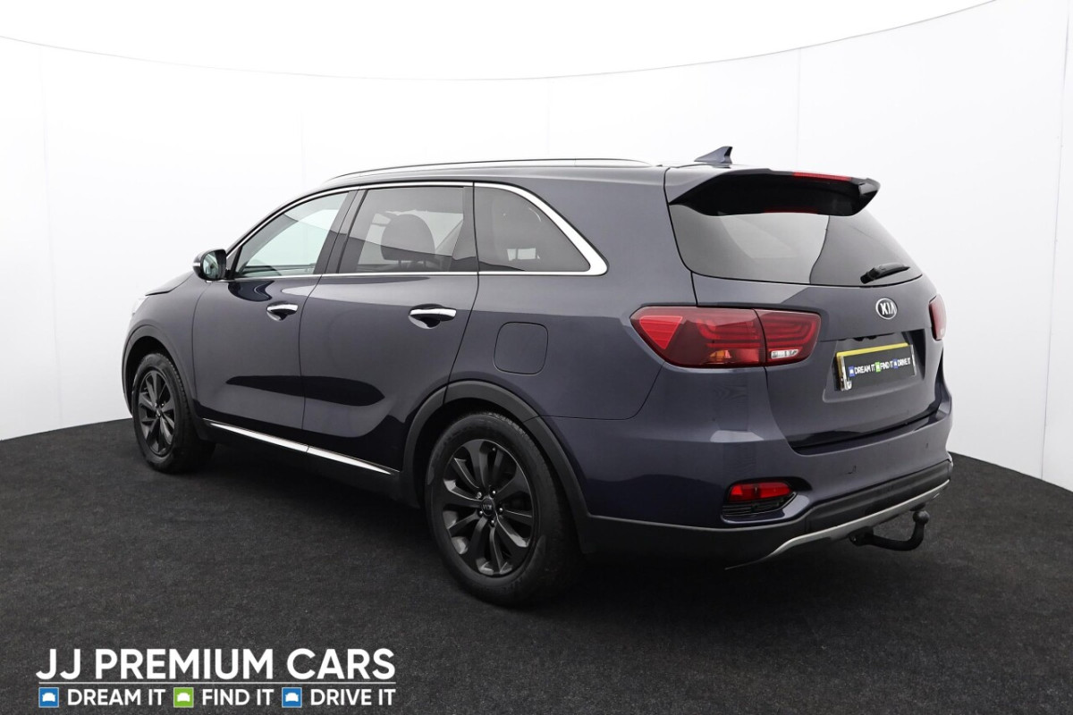 KIA SORENTO 2.2 CRDI KX-2 SUV 5DR DIESEL MANUAL AWD EURO 6 (S/S) (197 BHP) - 2019 - £15,500