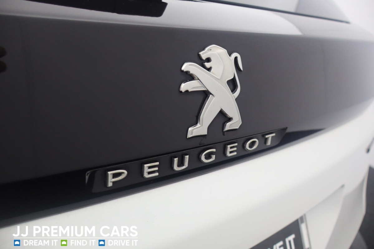 PEUGEOT 3008 1.2 PURETECH GT LINE PREMIUM SUV 5DR PETROL MANUAL EURO 6 (S/S) (130 PS) - 2020 - £14,290